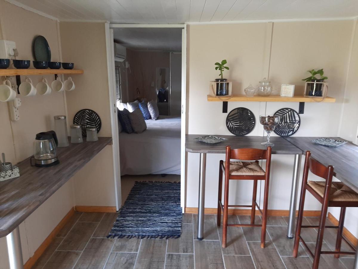 Rosenhof Nut Hut Cottage Клануилям Екстериор снимка